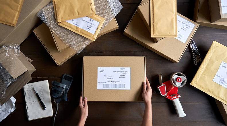Custom shipping packaging supplies1